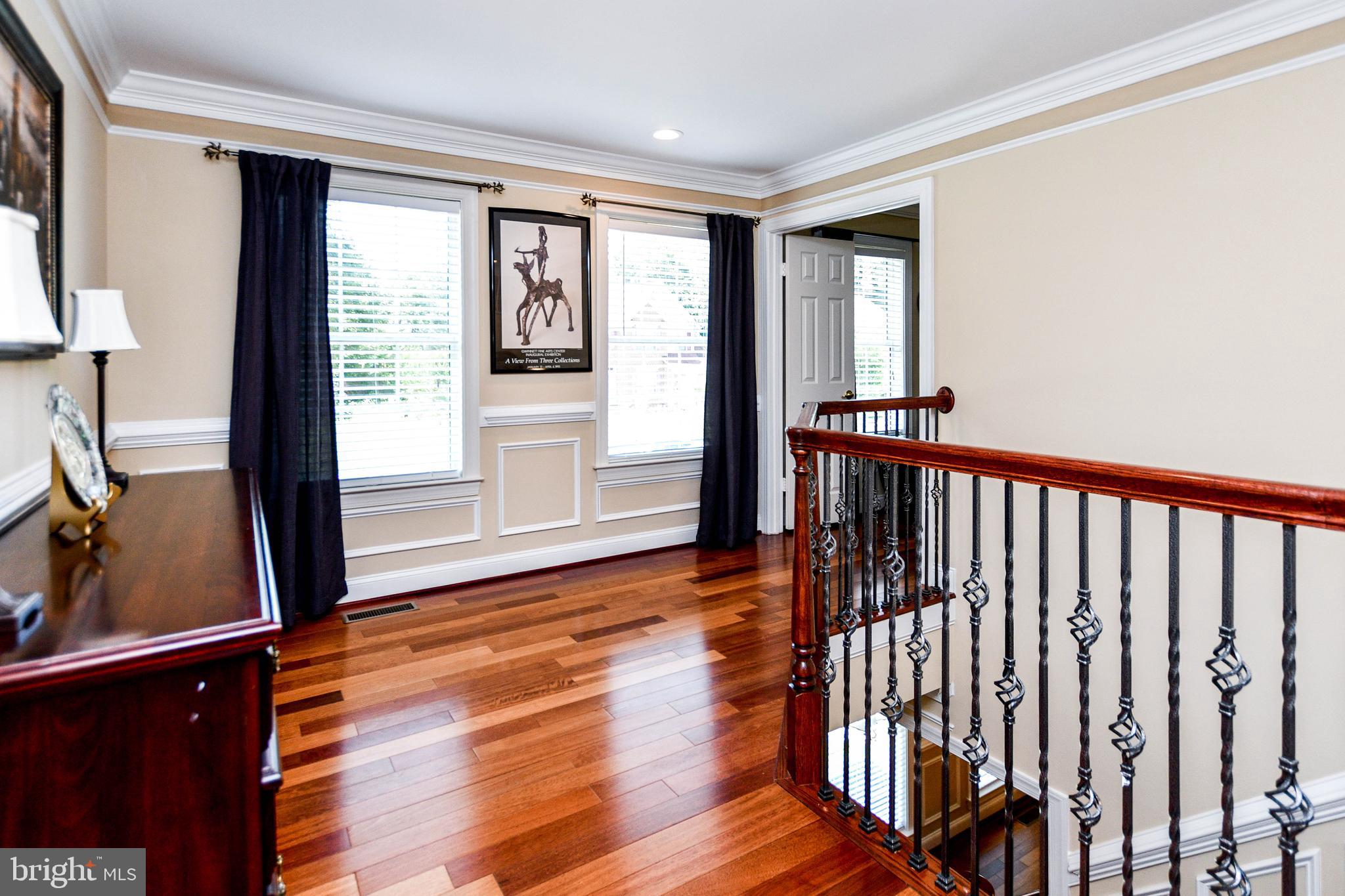 CHELTENHAM WOODS - Residential