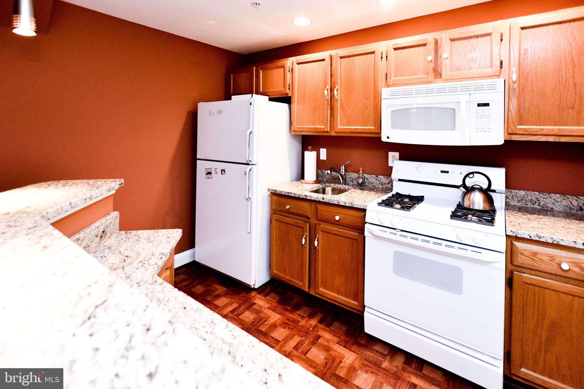 CHELTENHAM WOODS - Residential