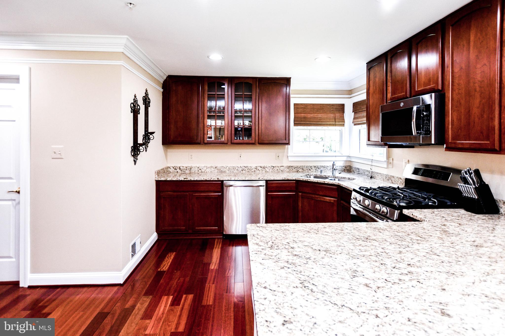 CHELTENHAM WOODS - Residential