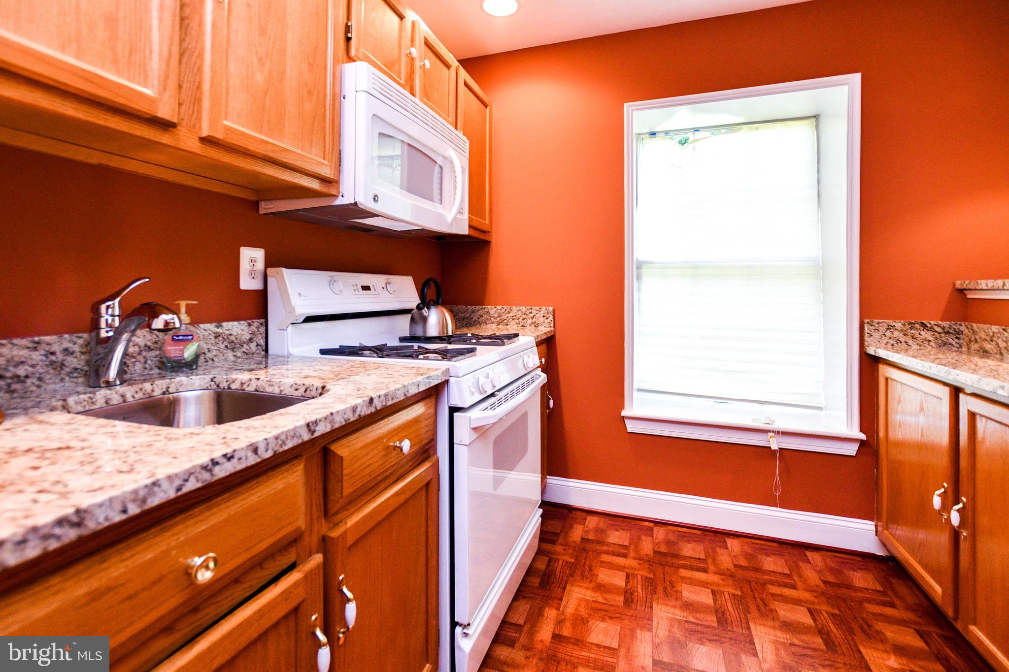 CHELTENHAM WOODS - Residential