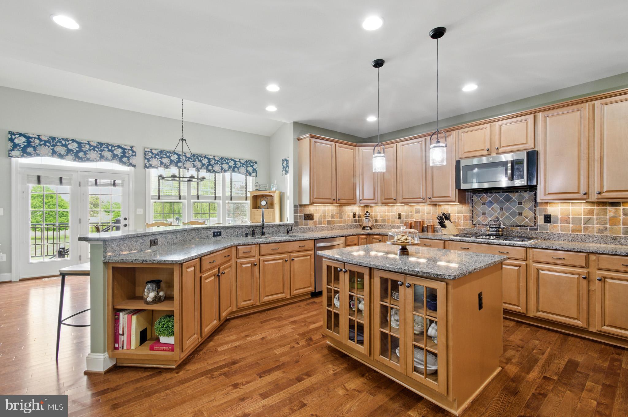 THE WARFIELDS II - Residential