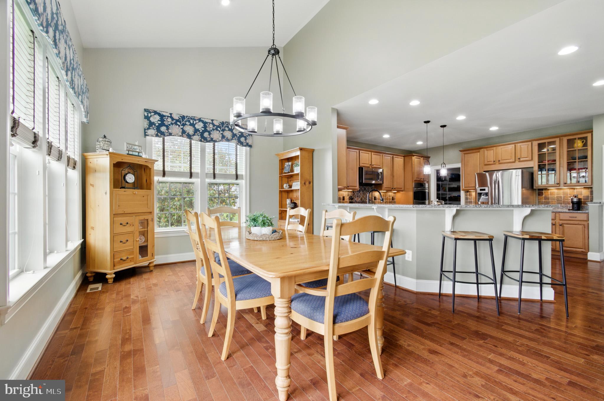 THE WARFIELDS II - Residential