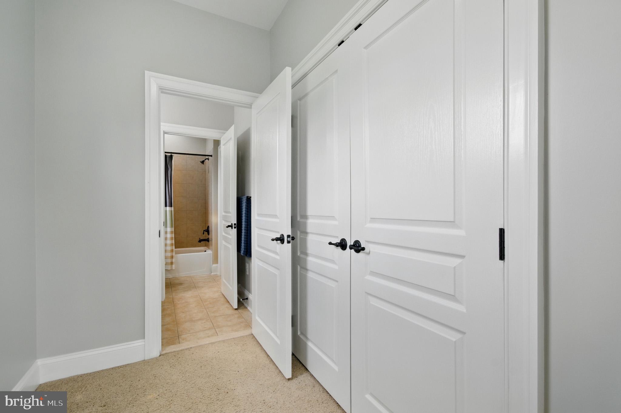 THE WARFIELDS II - Residential