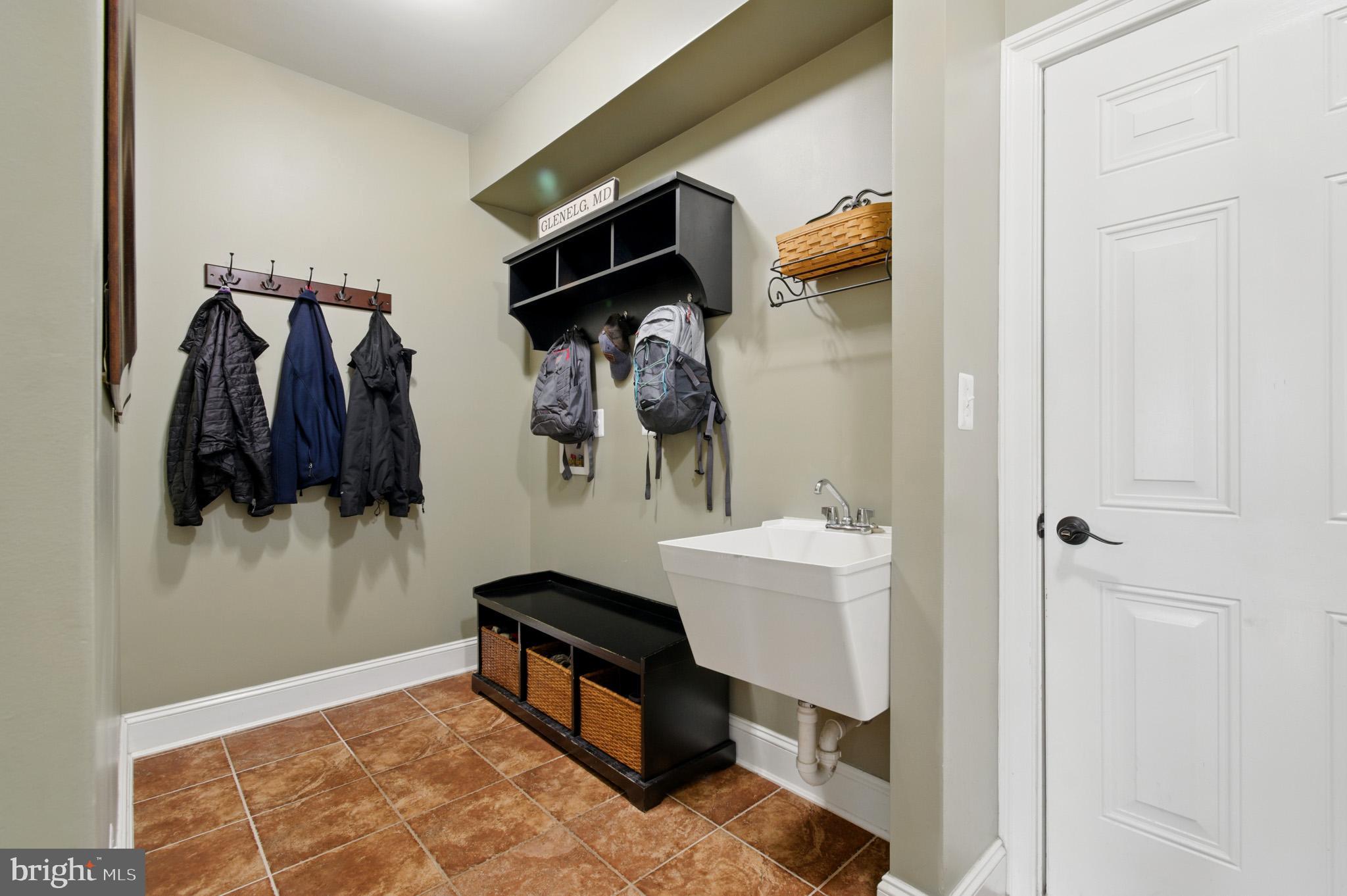 THE WARFIELDS II - Residential