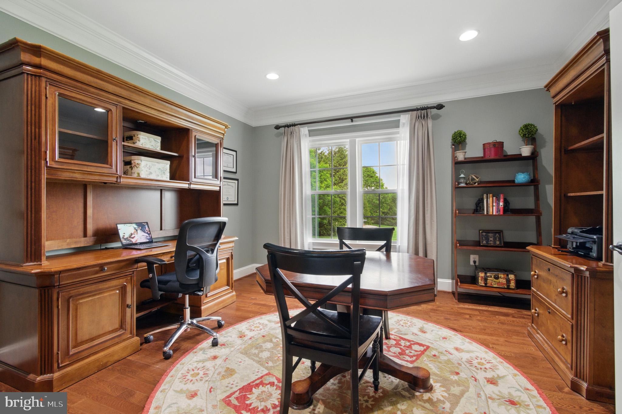 THE WARFIELDS II - Residential