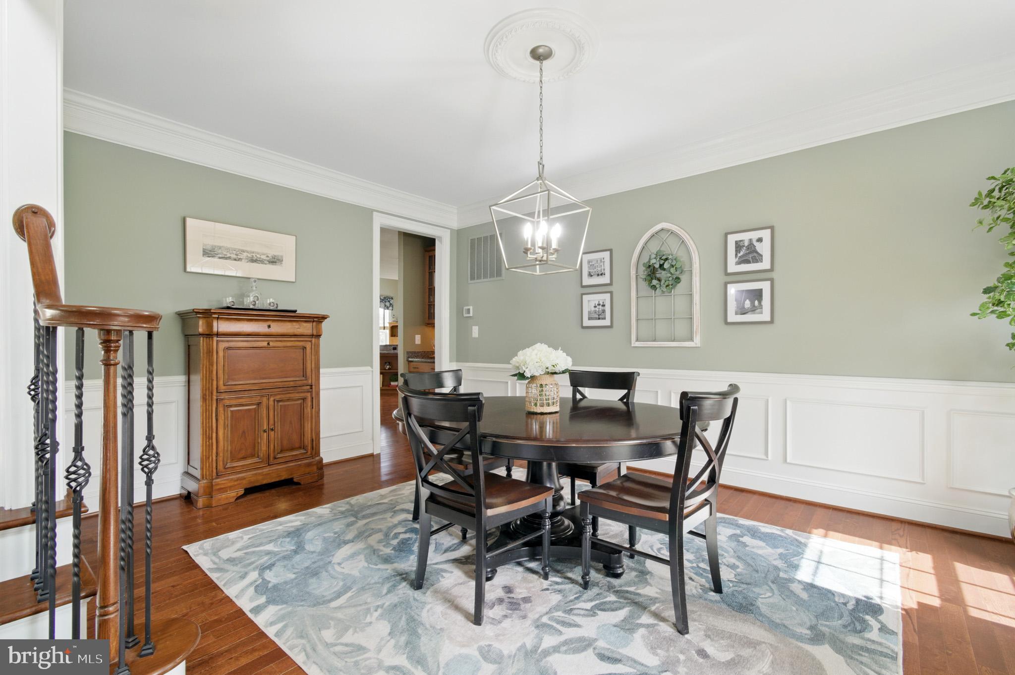 THE WARFIELDS II - Residential