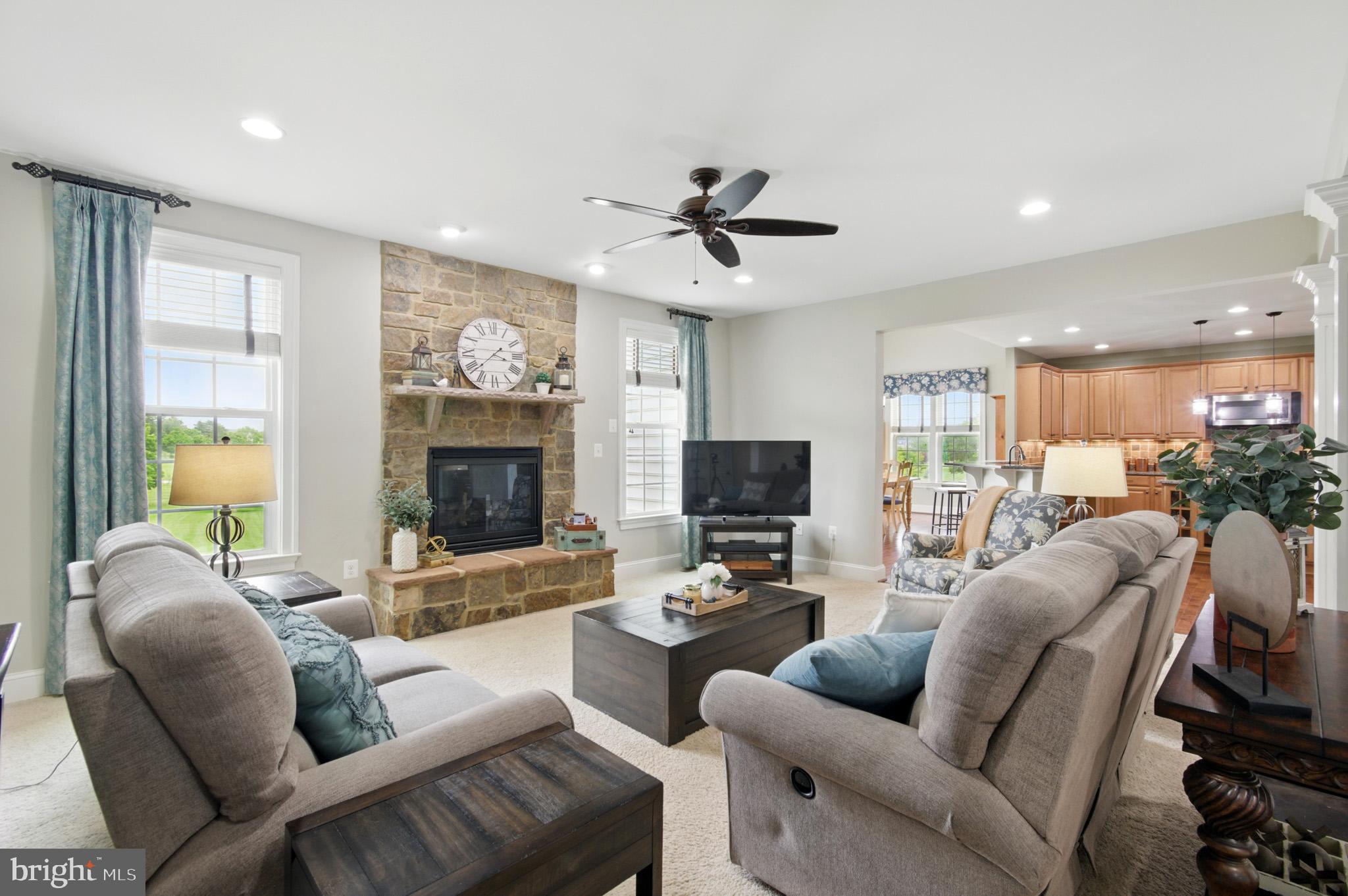 THE WARFIELDS II - Residential