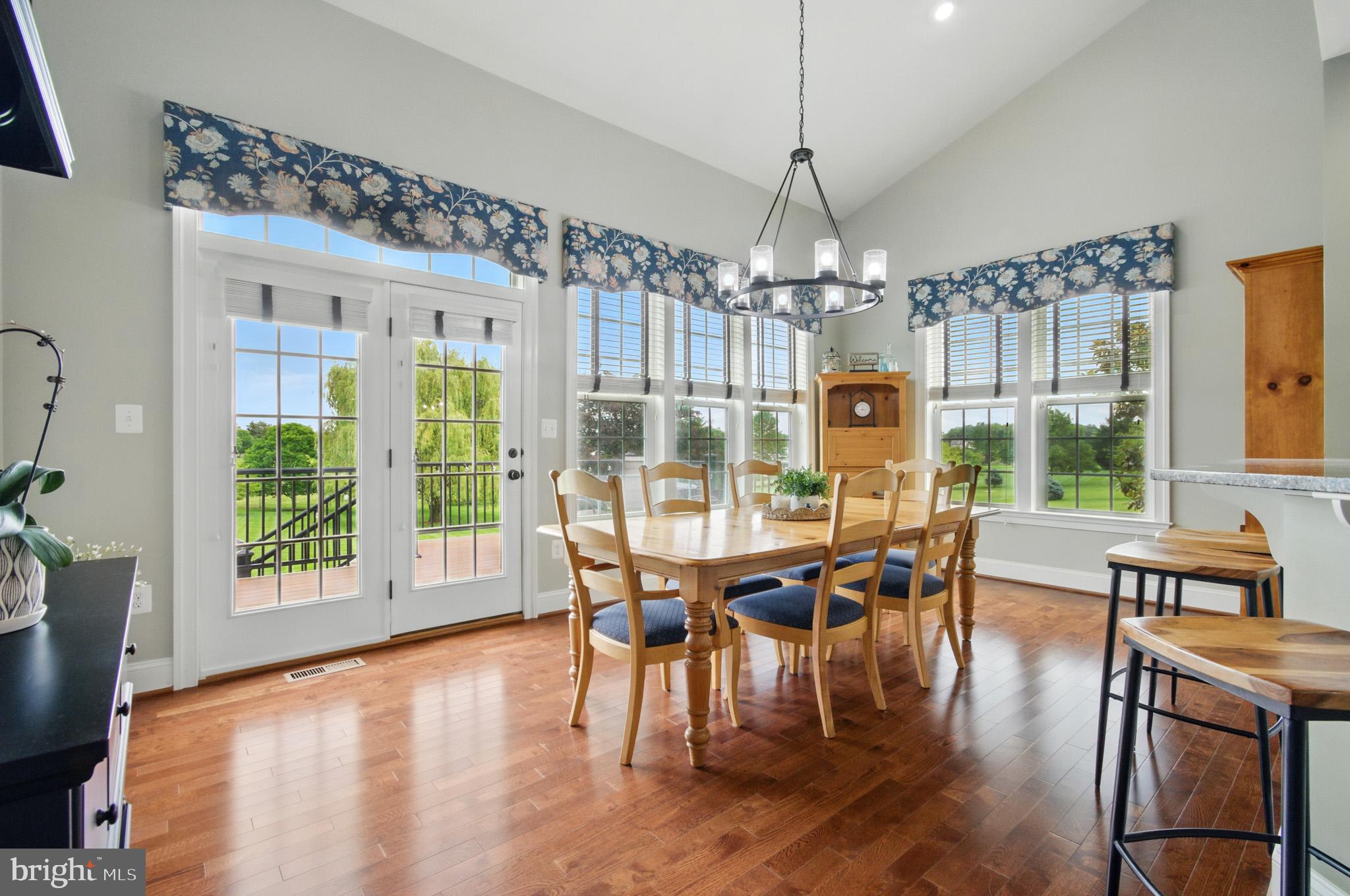 THE WARFIELDS II - Residential