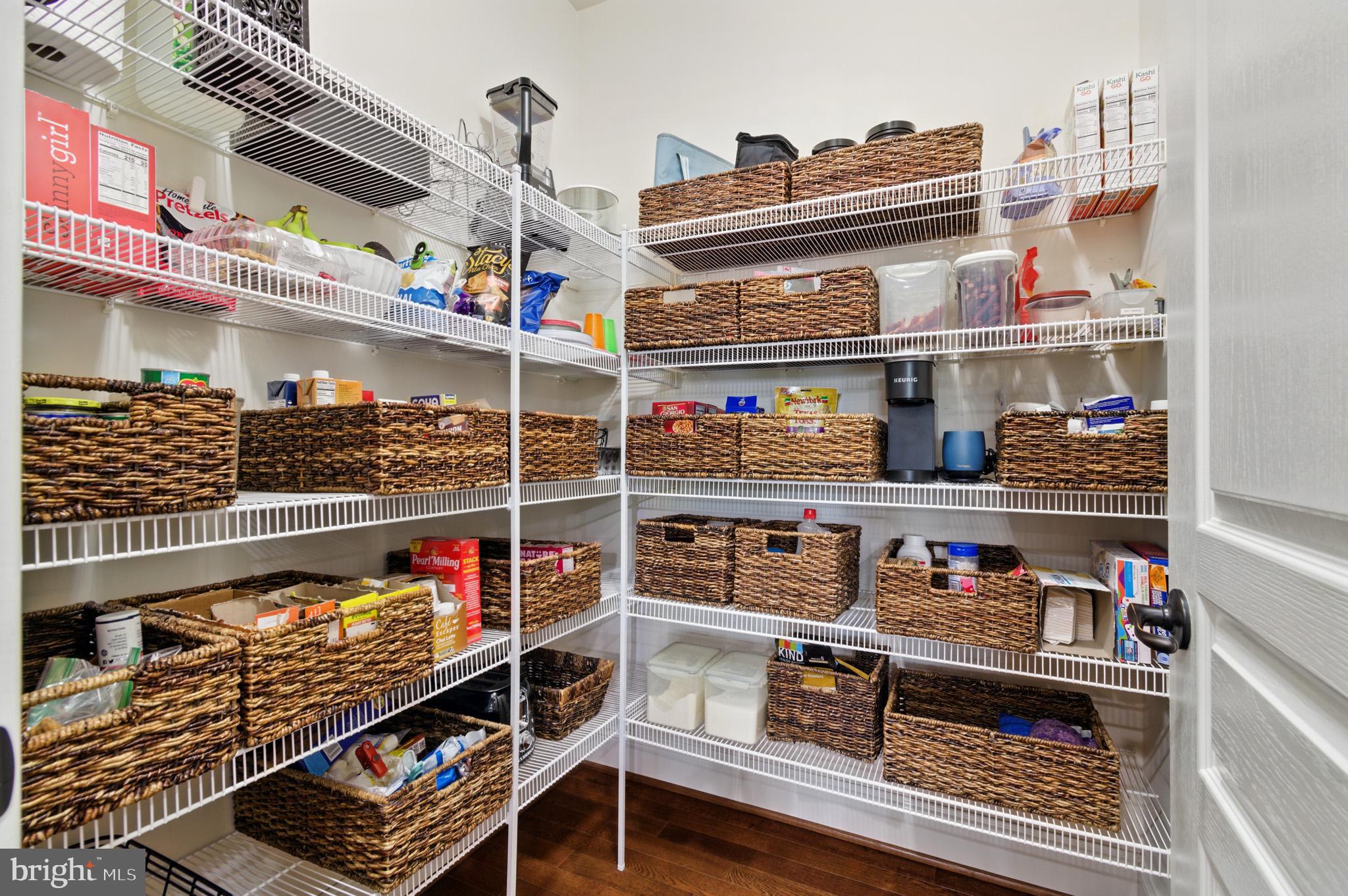 THE WARFIELDS II - Residential