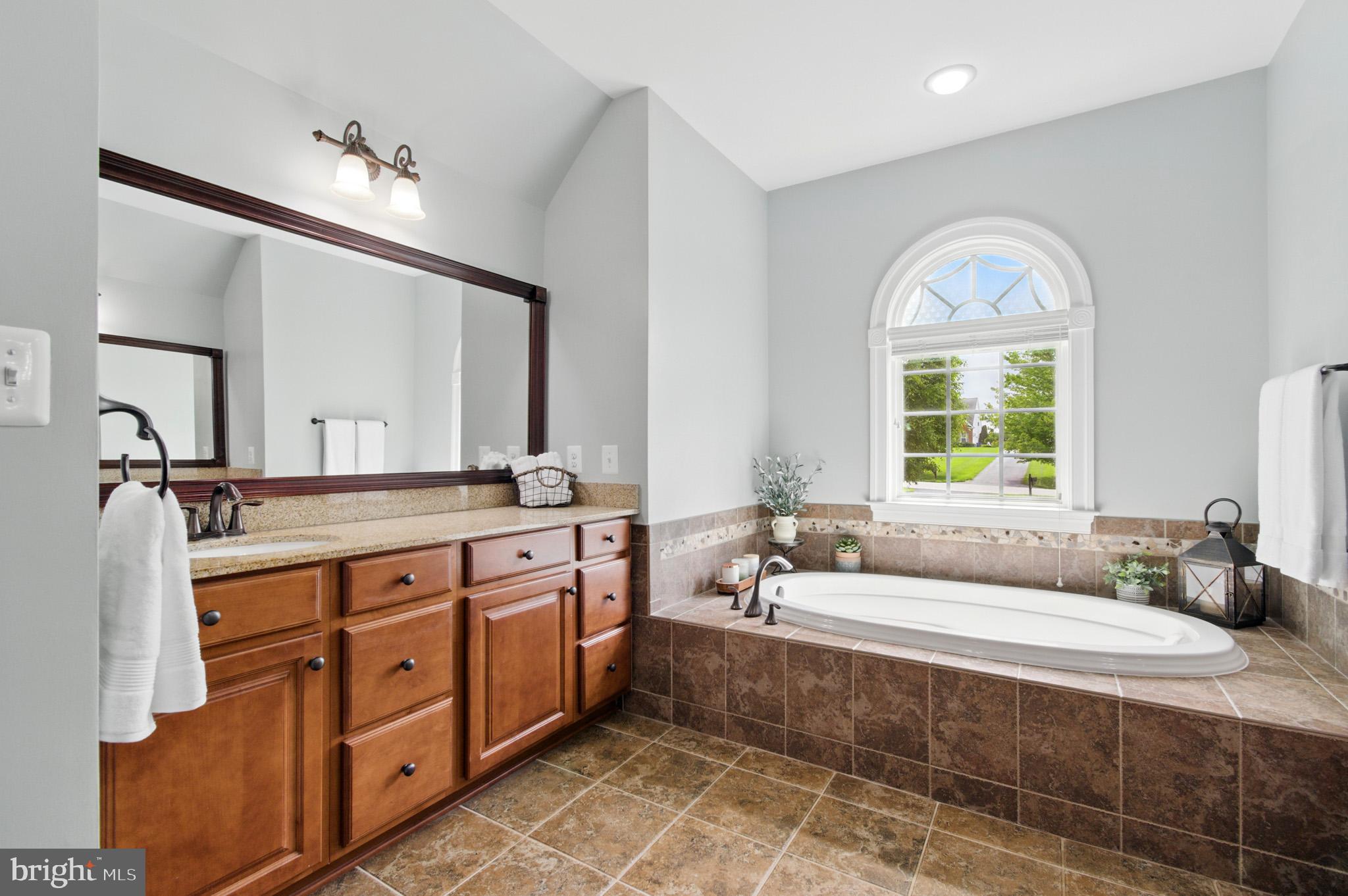 THE WARFIELDS II - Residential