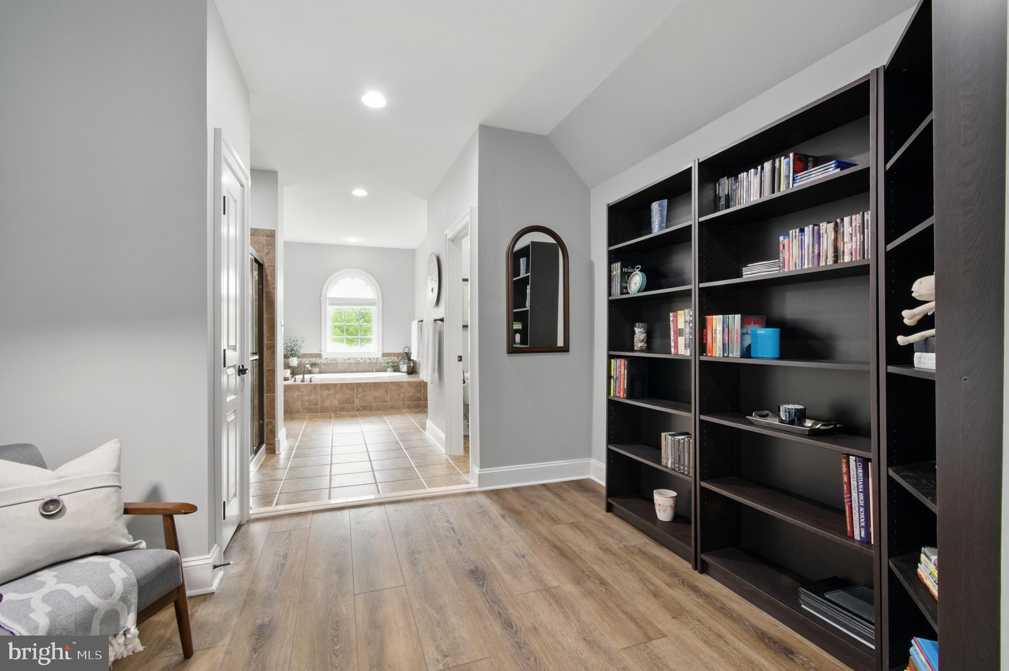 THE WARFIELDS II - Residential