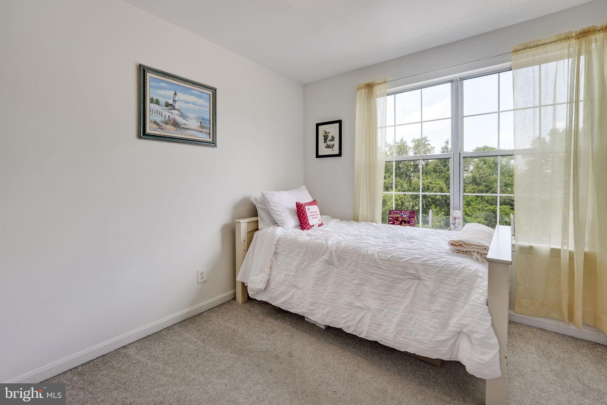 SOUTH LAKE AT MONTCLAIR - Residential