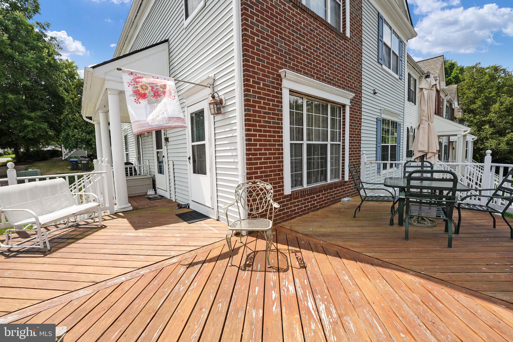 SOUTH LAKE AT MONTCLAIR - Residential