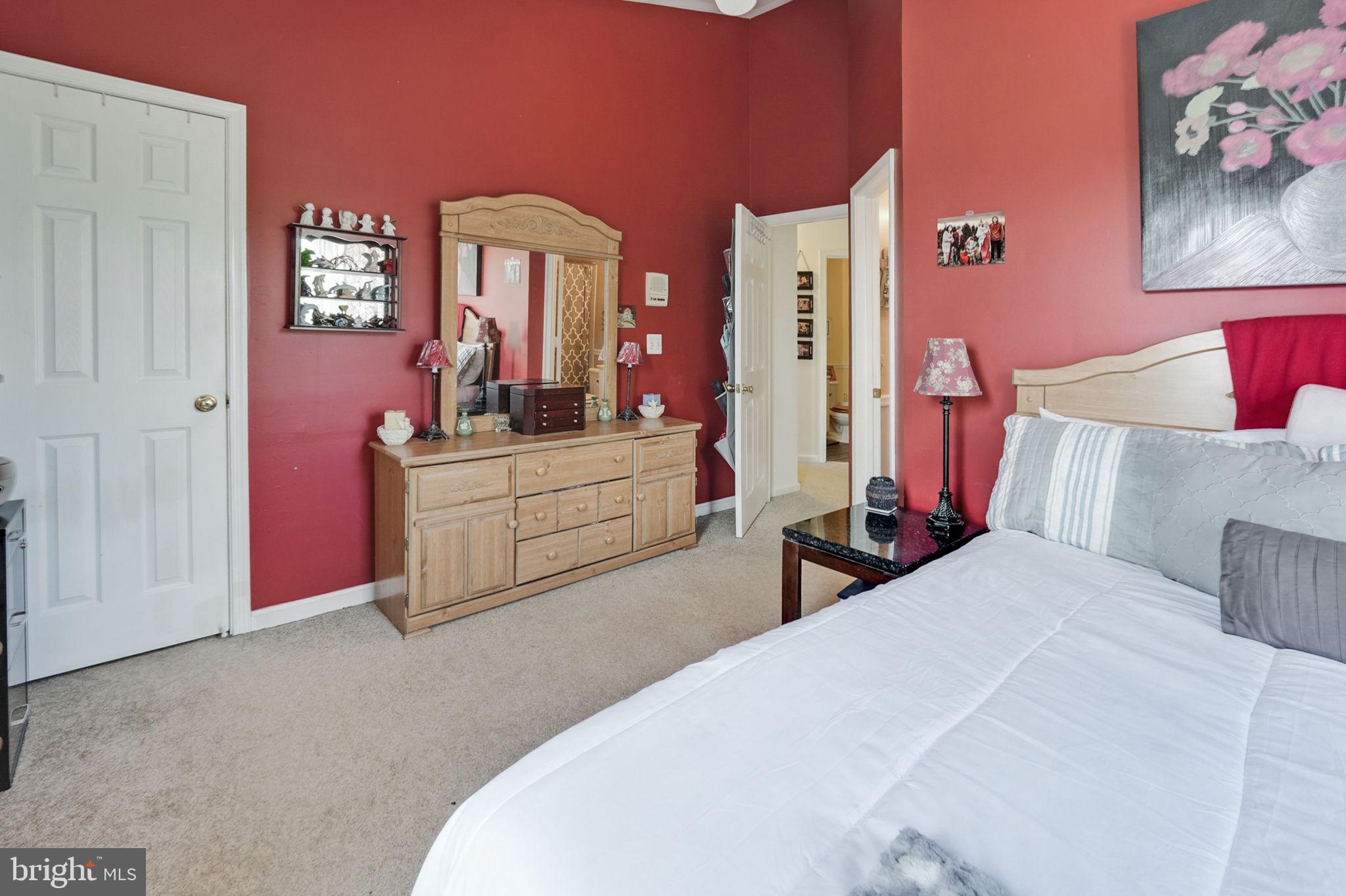 SOUTH LAKE AT MONTCLAIR - Residential