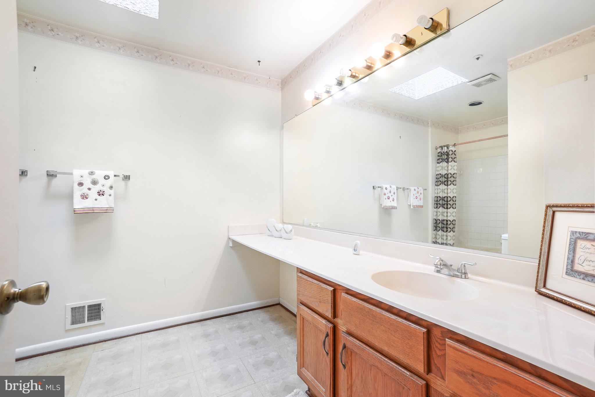 DEVON HILLS CONDO - Residential