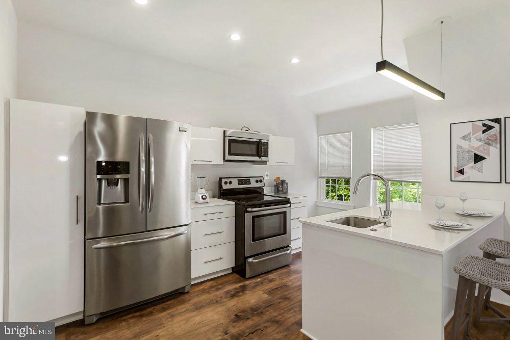 WYNNEWOOD - Residential Lease