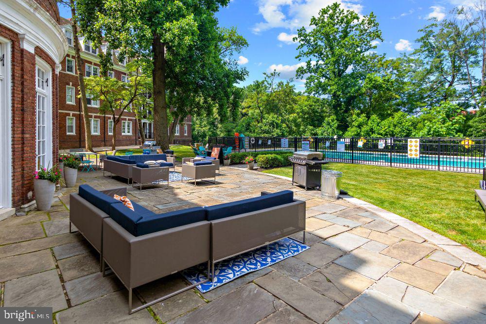 WYNNEWOOD - Residential Lease