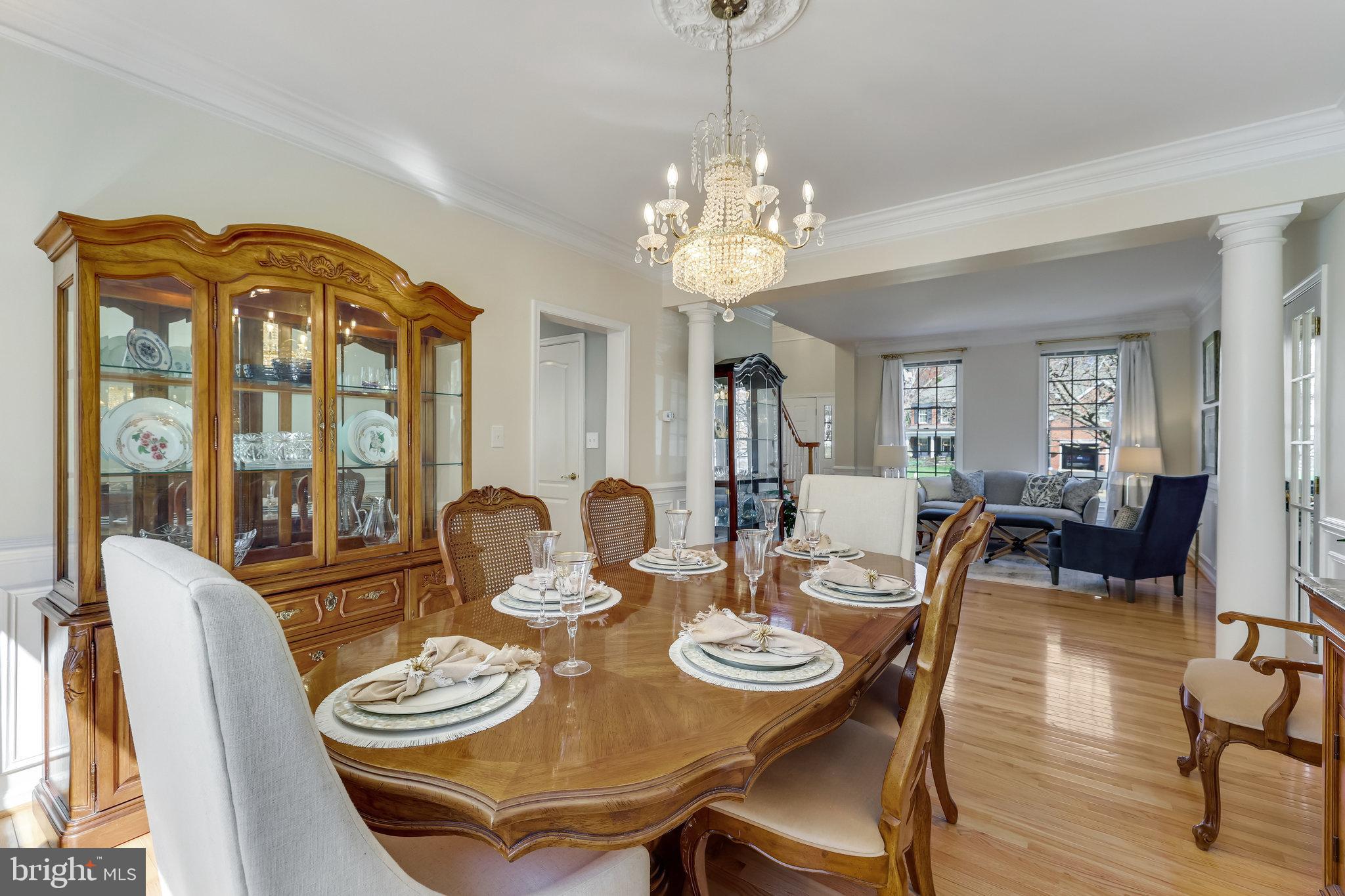 OAKTON RIDGE - Residential