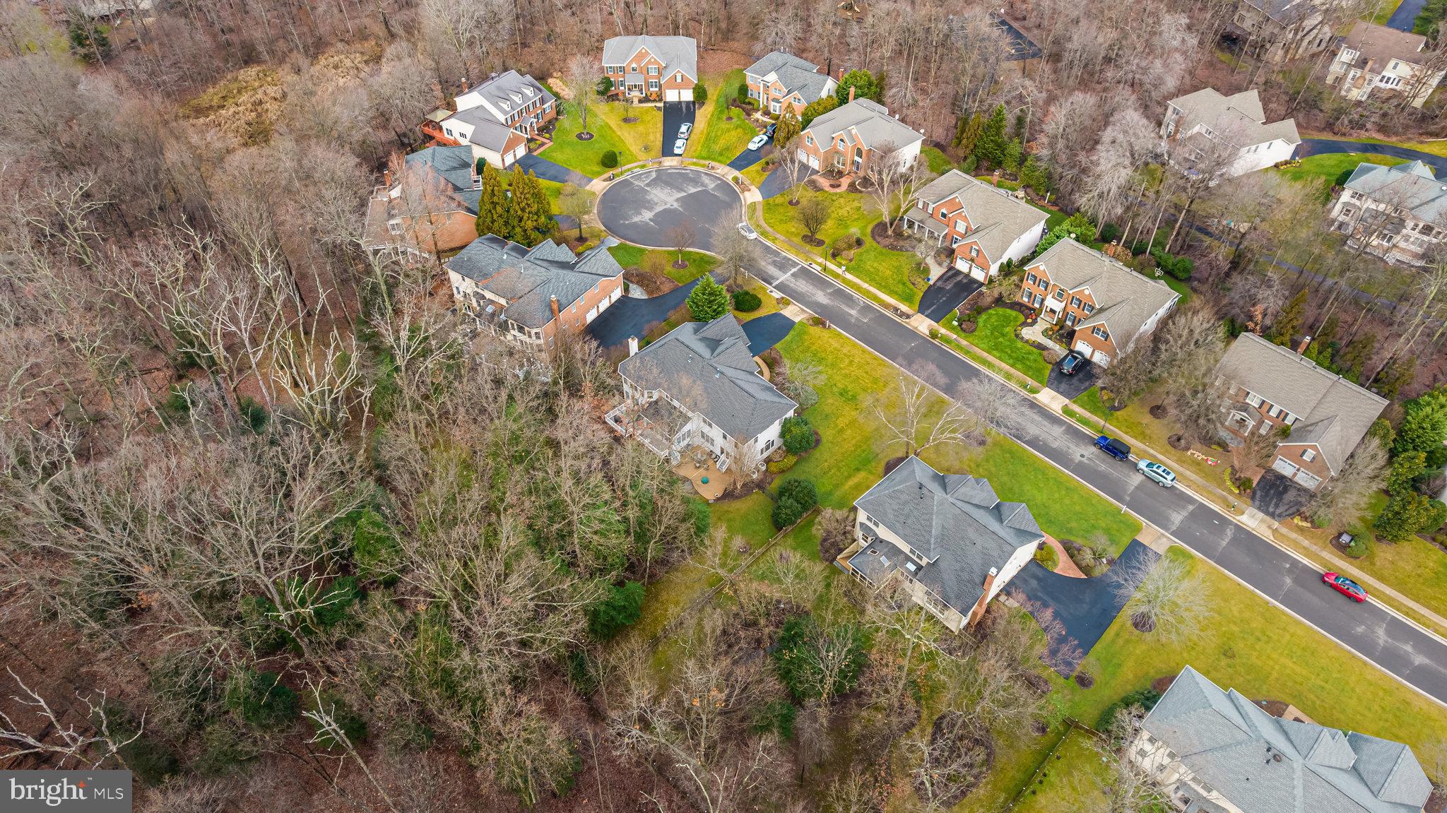 OAKTON RIDGE - Residential