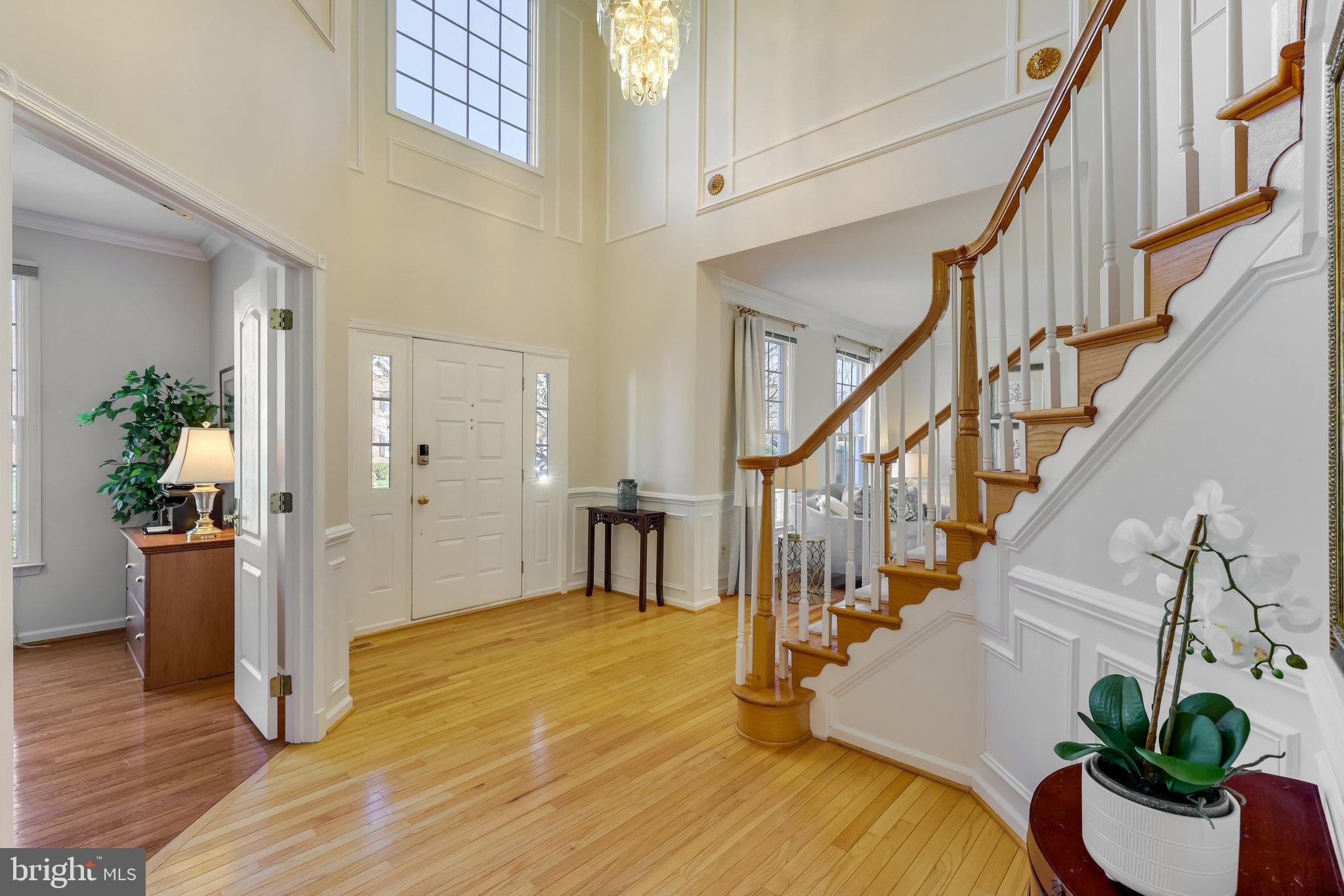 OAKTON RIDGE - Residential