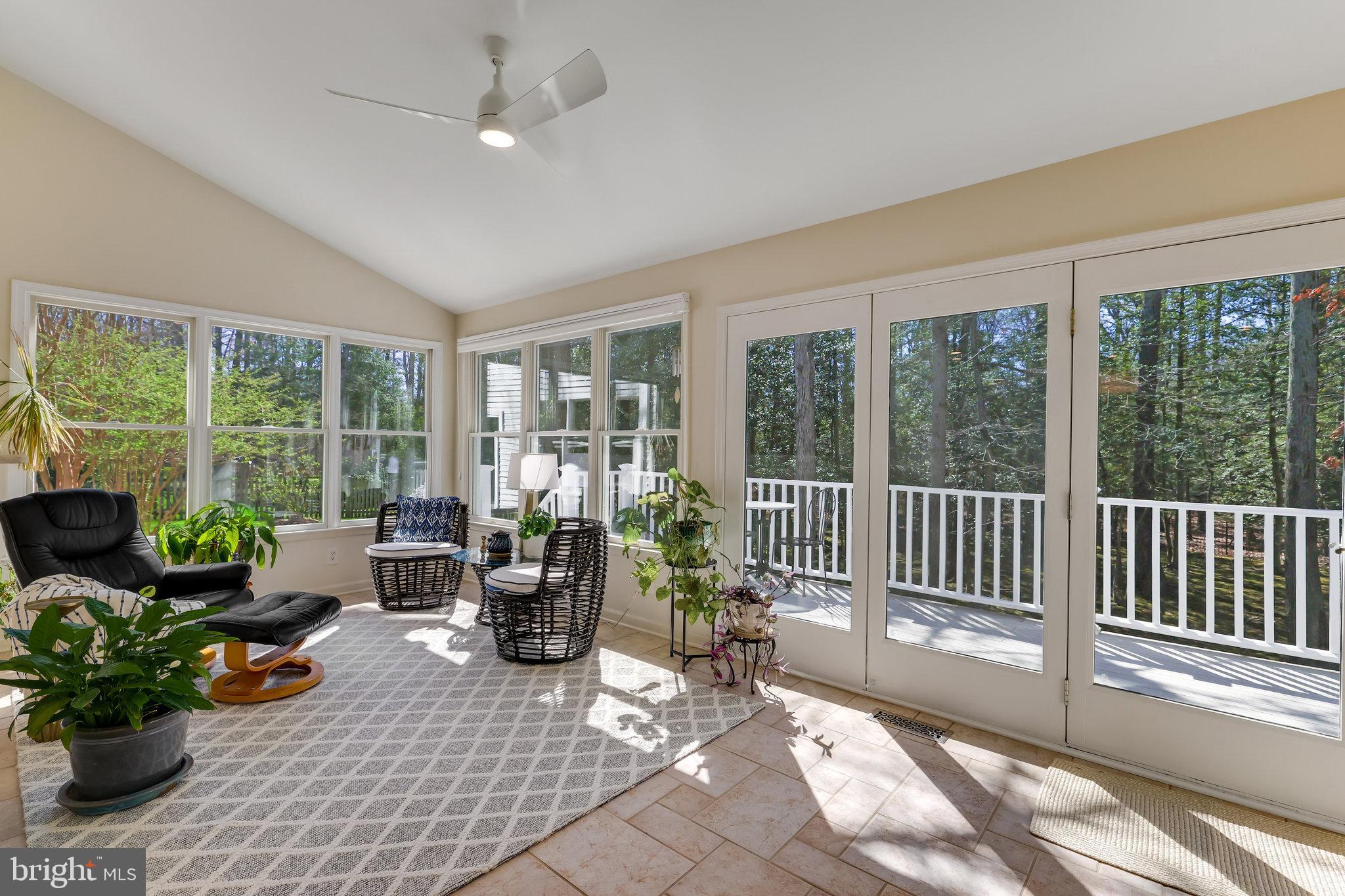 OAKTON RIDGE - Residential