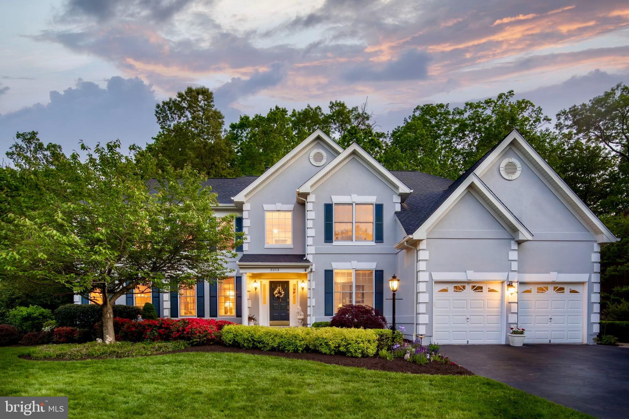 OAKTON RIDGE - Residential