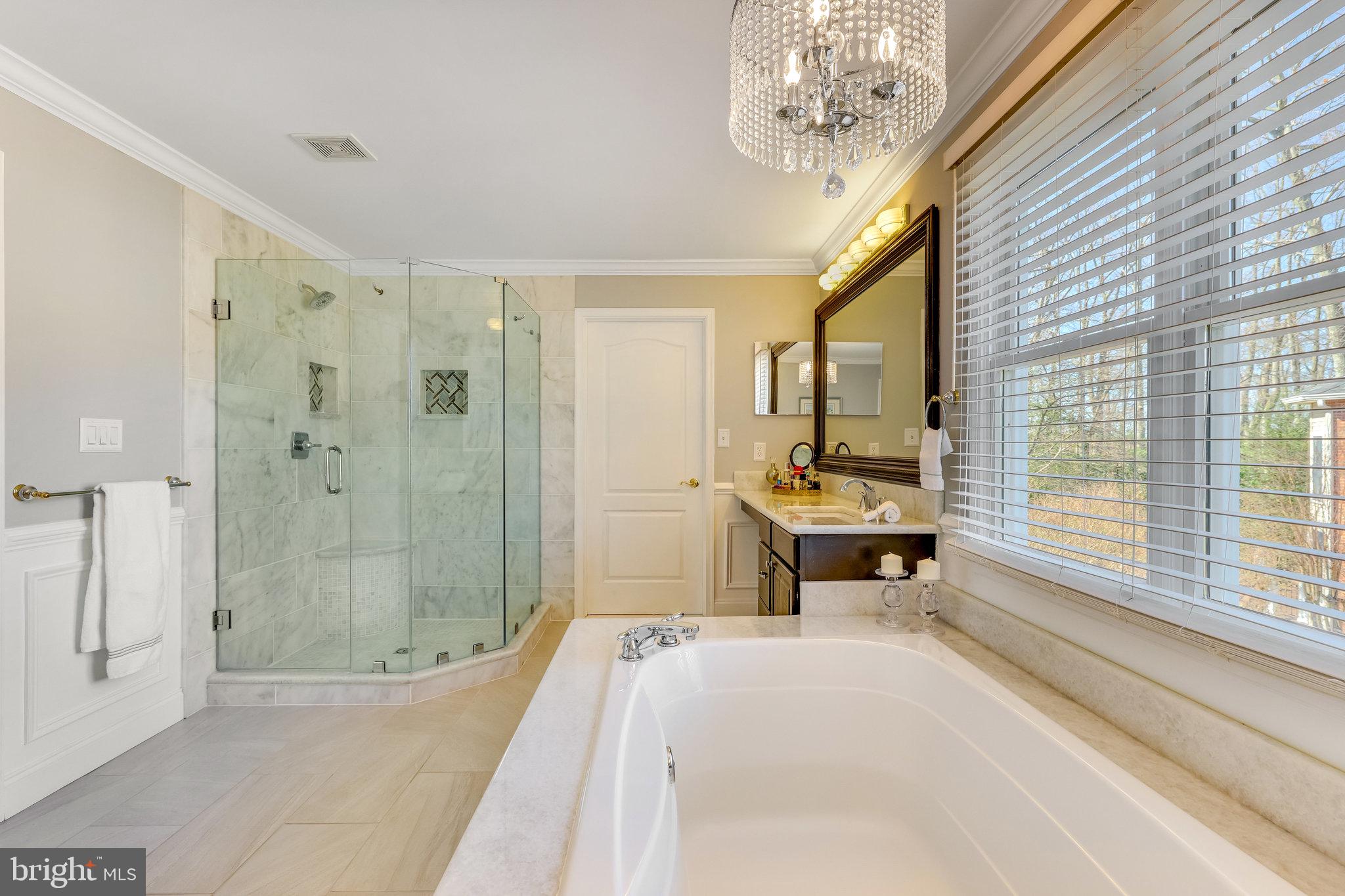 OAKTON RIDGE - Residential