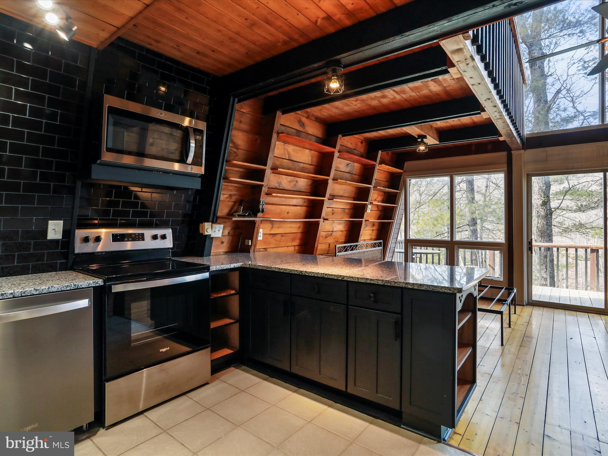 SLEEPY HOLLOW - Residential