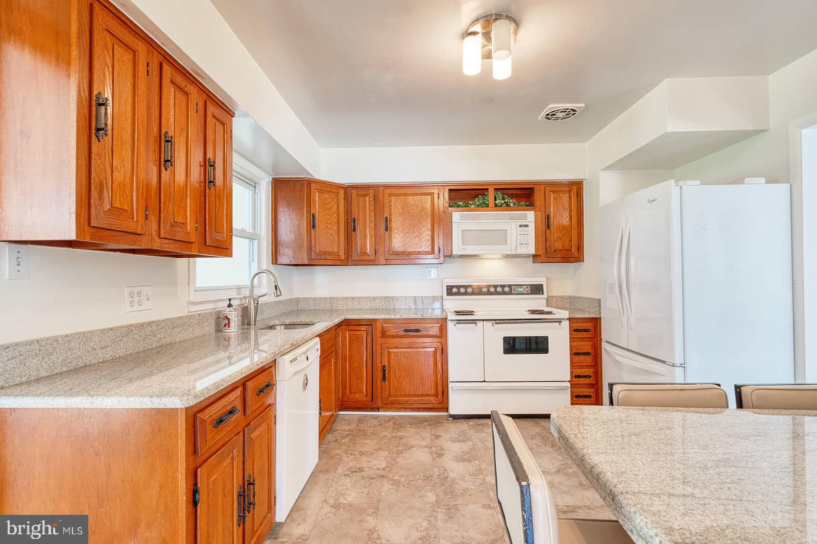 ASPEN HILL PARK - Residential