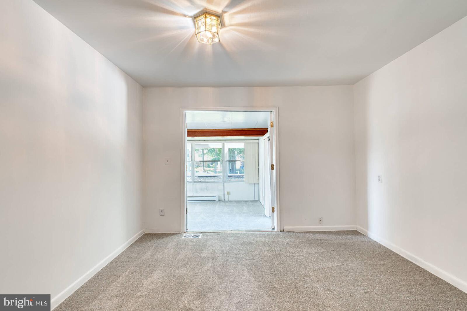 ASPEN HILL PARK - Residential