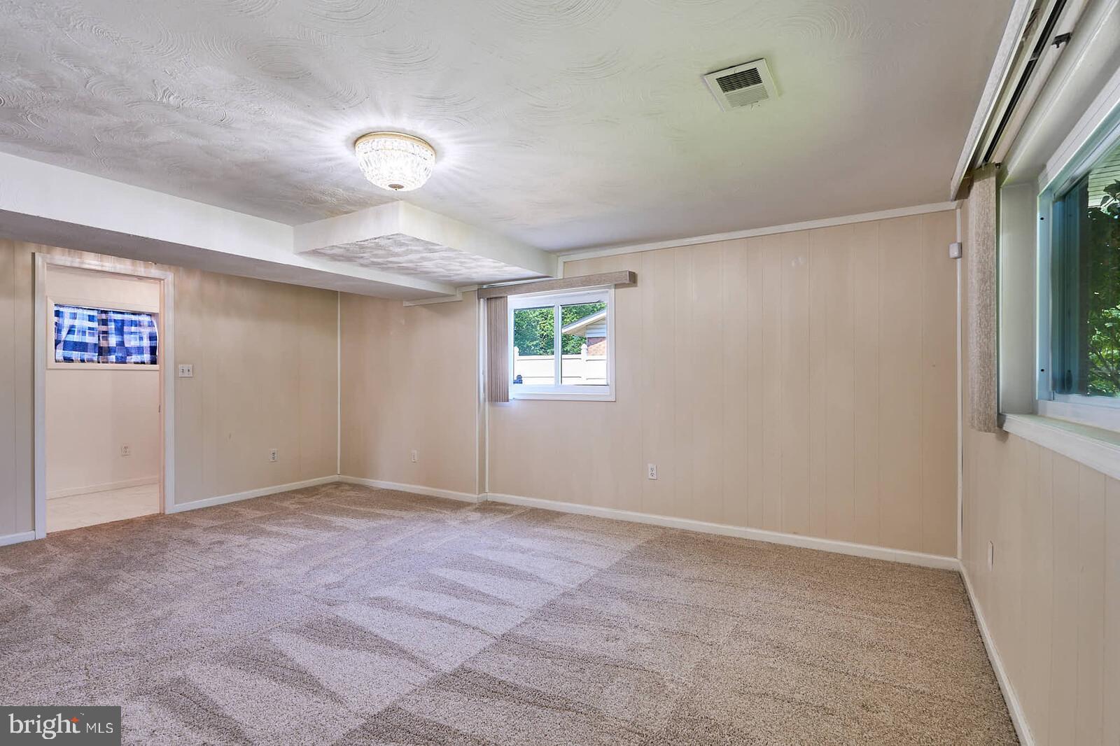 ASPEN HILL PARK - Residential