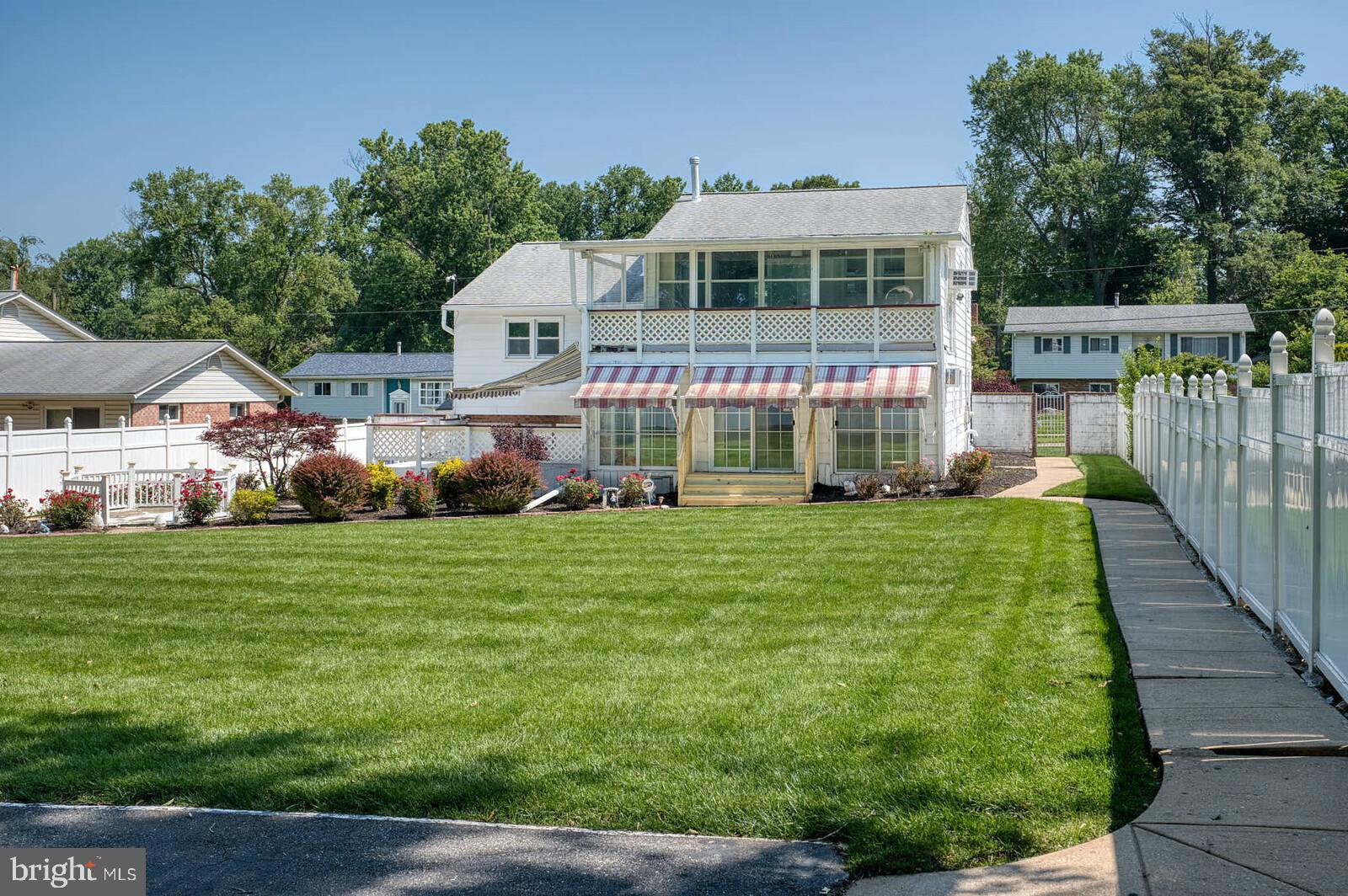 ASPEN HILL PARK - Residential