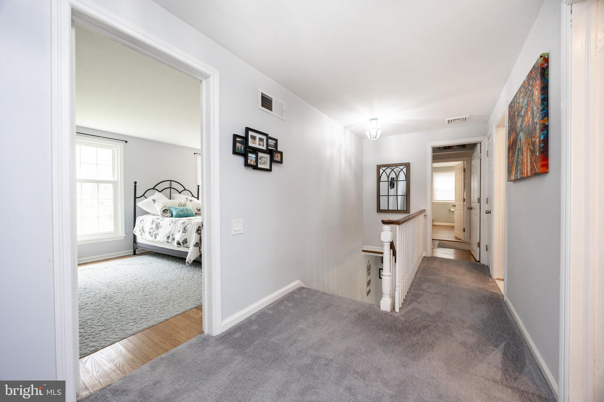 RADNOR HUNT - Residential