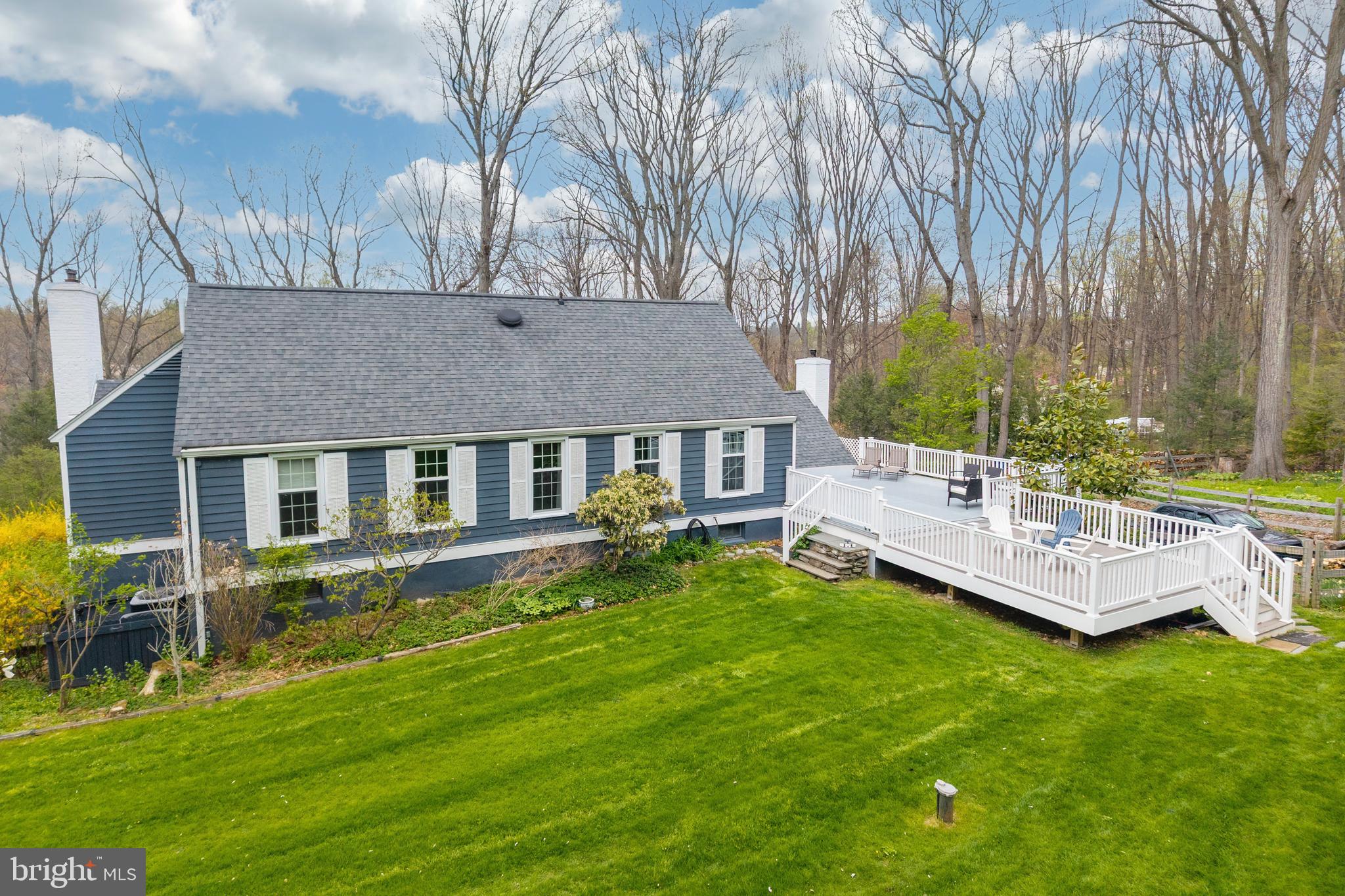 RADNOR HUNT - Residential