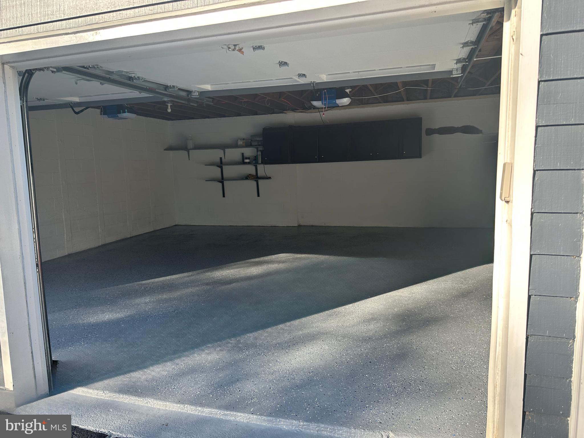 RADNOR HUNT - Residential