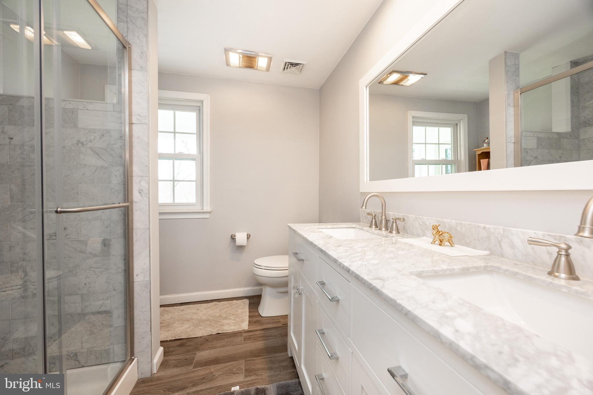 RADNOR HUNT - Residential