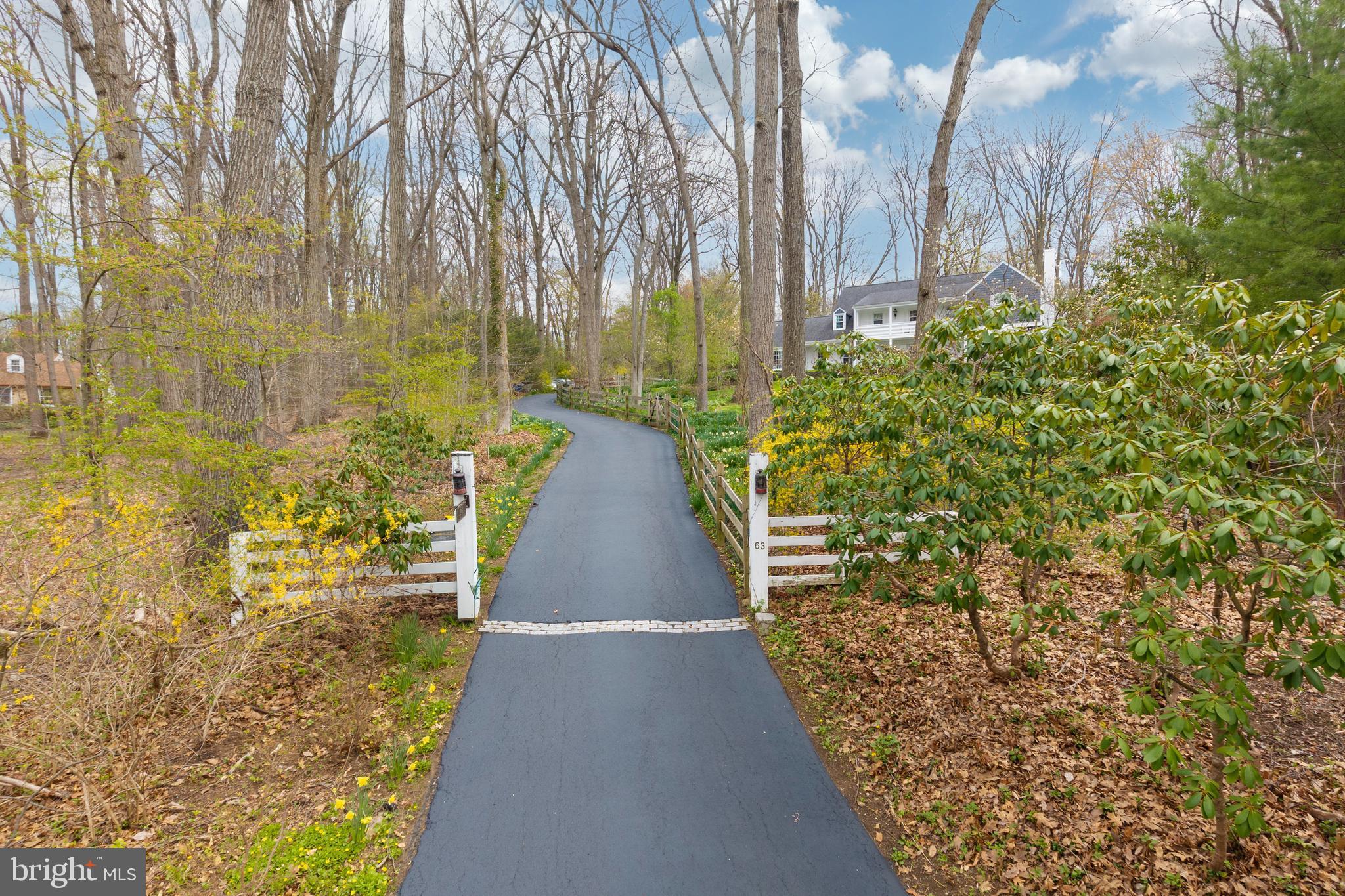 RADNOR HUNT - Residential