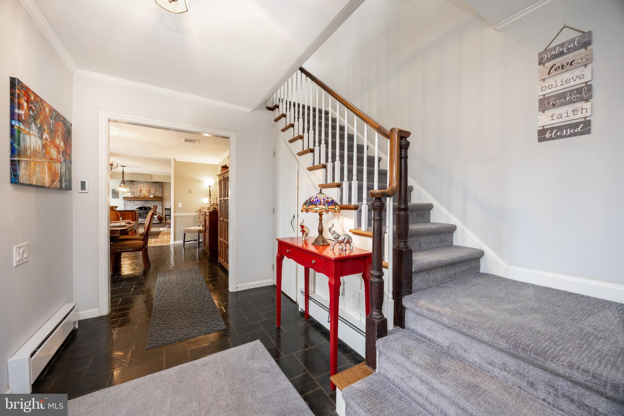 RADNOR HUNT - Residential