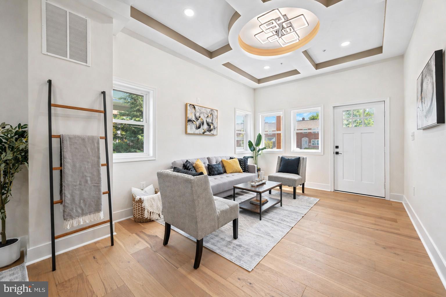 OAKLEIGH - Residential