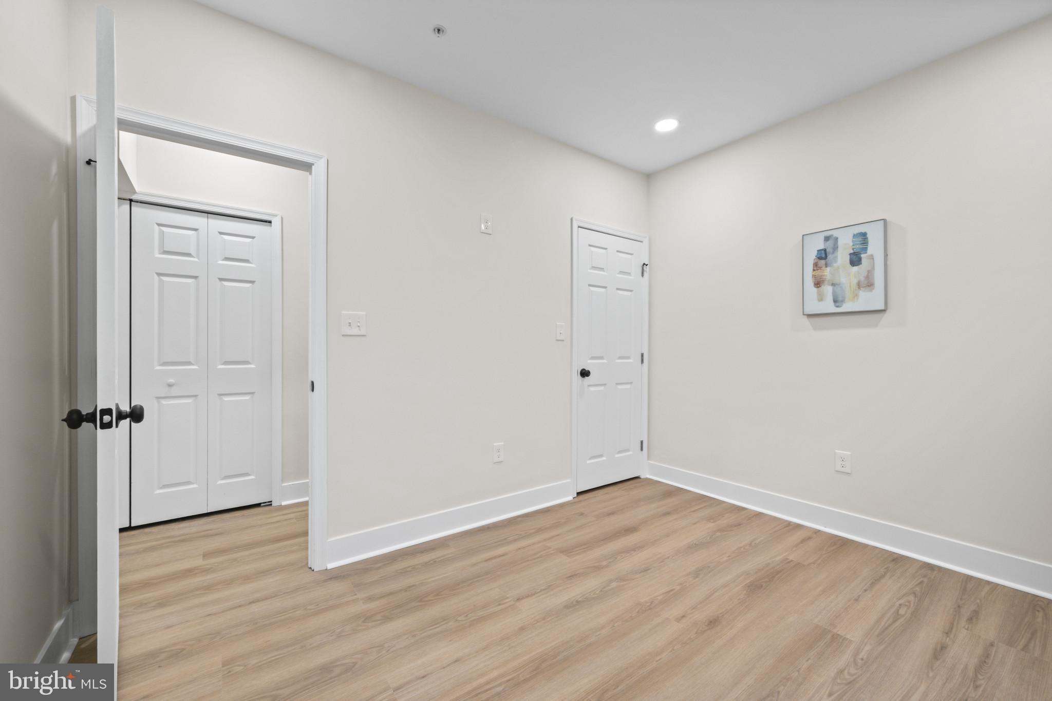 OAKLEIGH - Residential