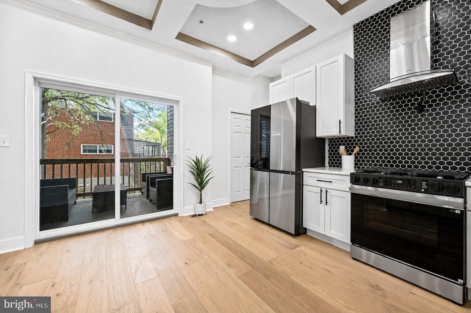 OAKLEIGH - Residential