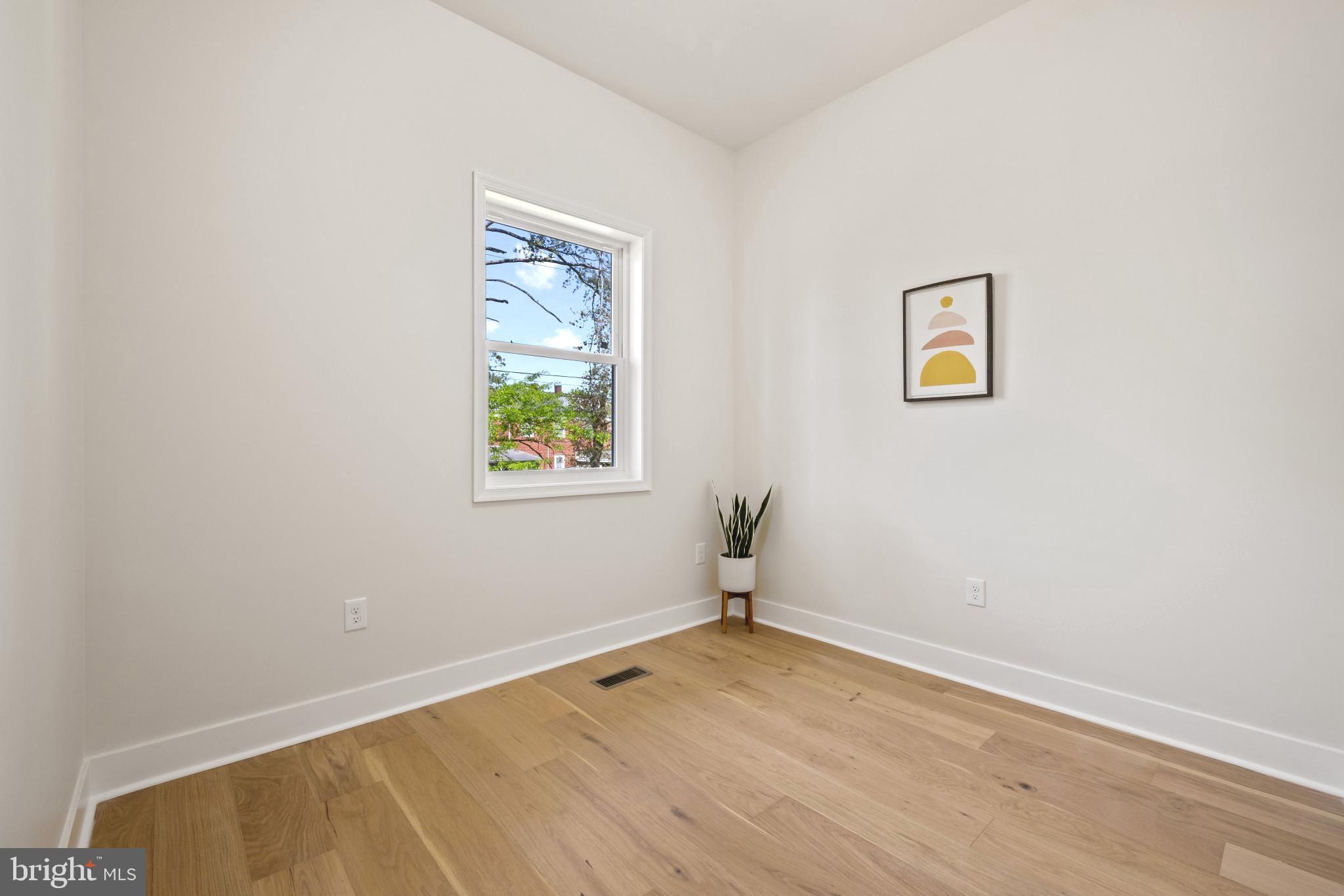 OAKLEIGH - Residential