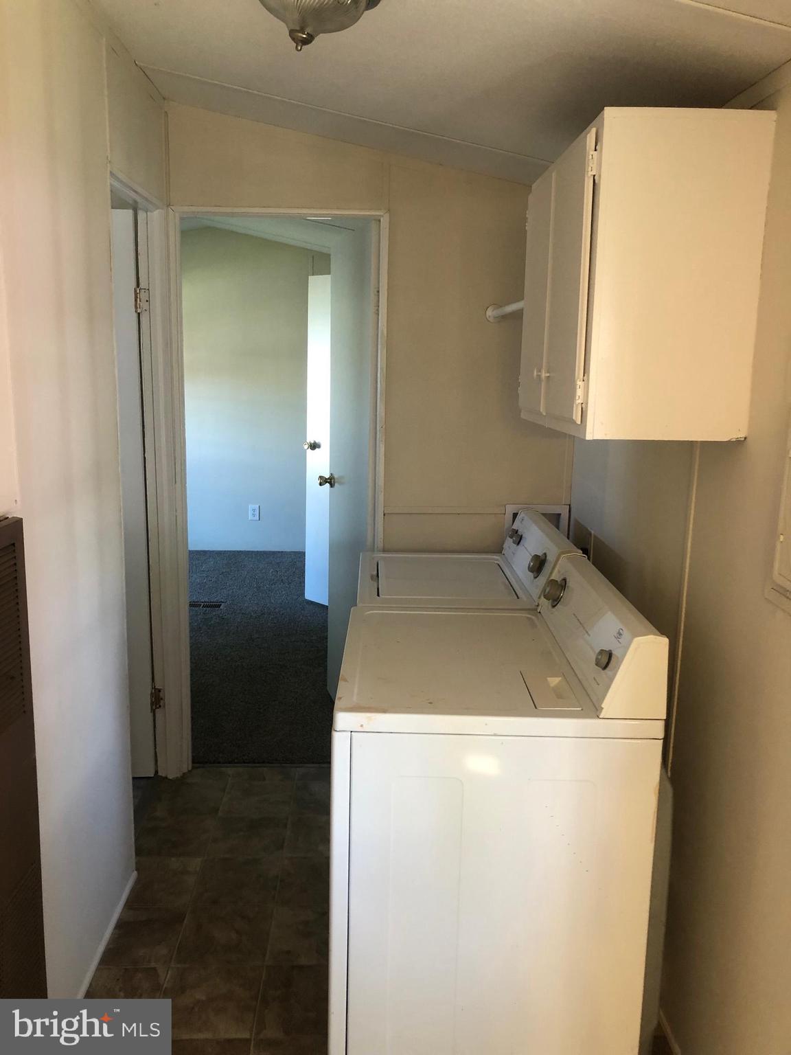 HIGHLAND MANOR - Residential