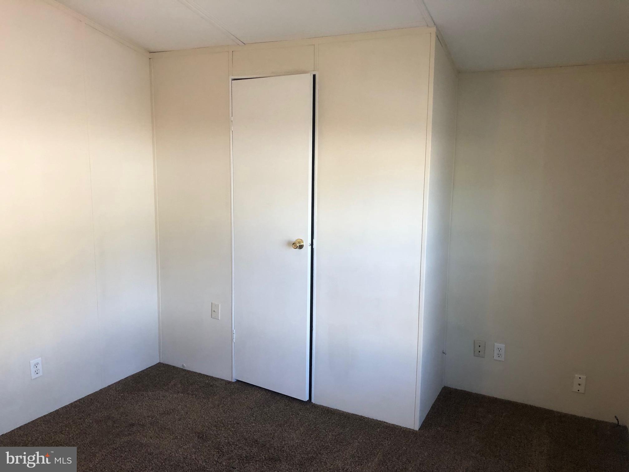 HIGHLAND MANOR - Residential