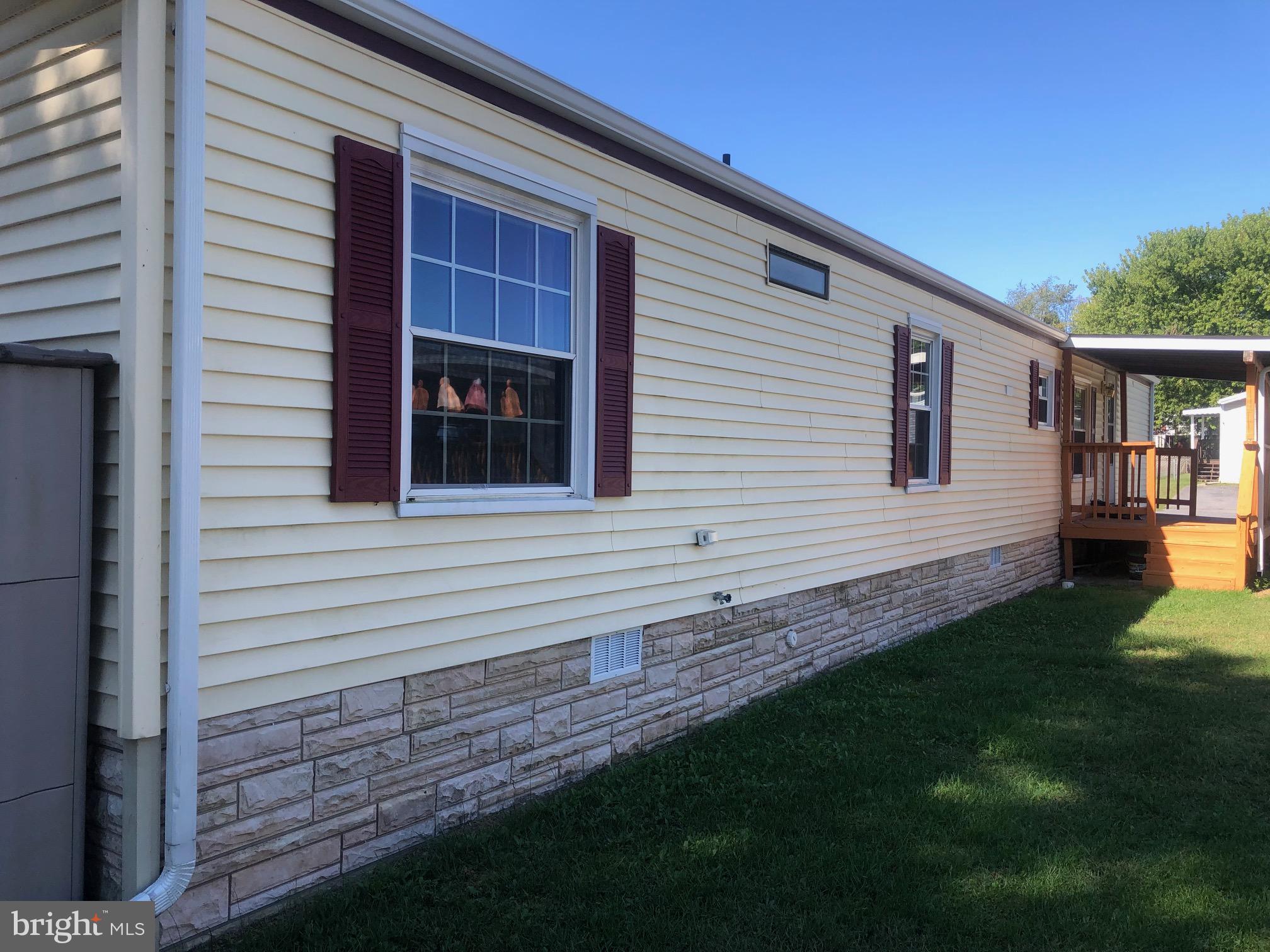 HIGHLAND MANOR - Residential