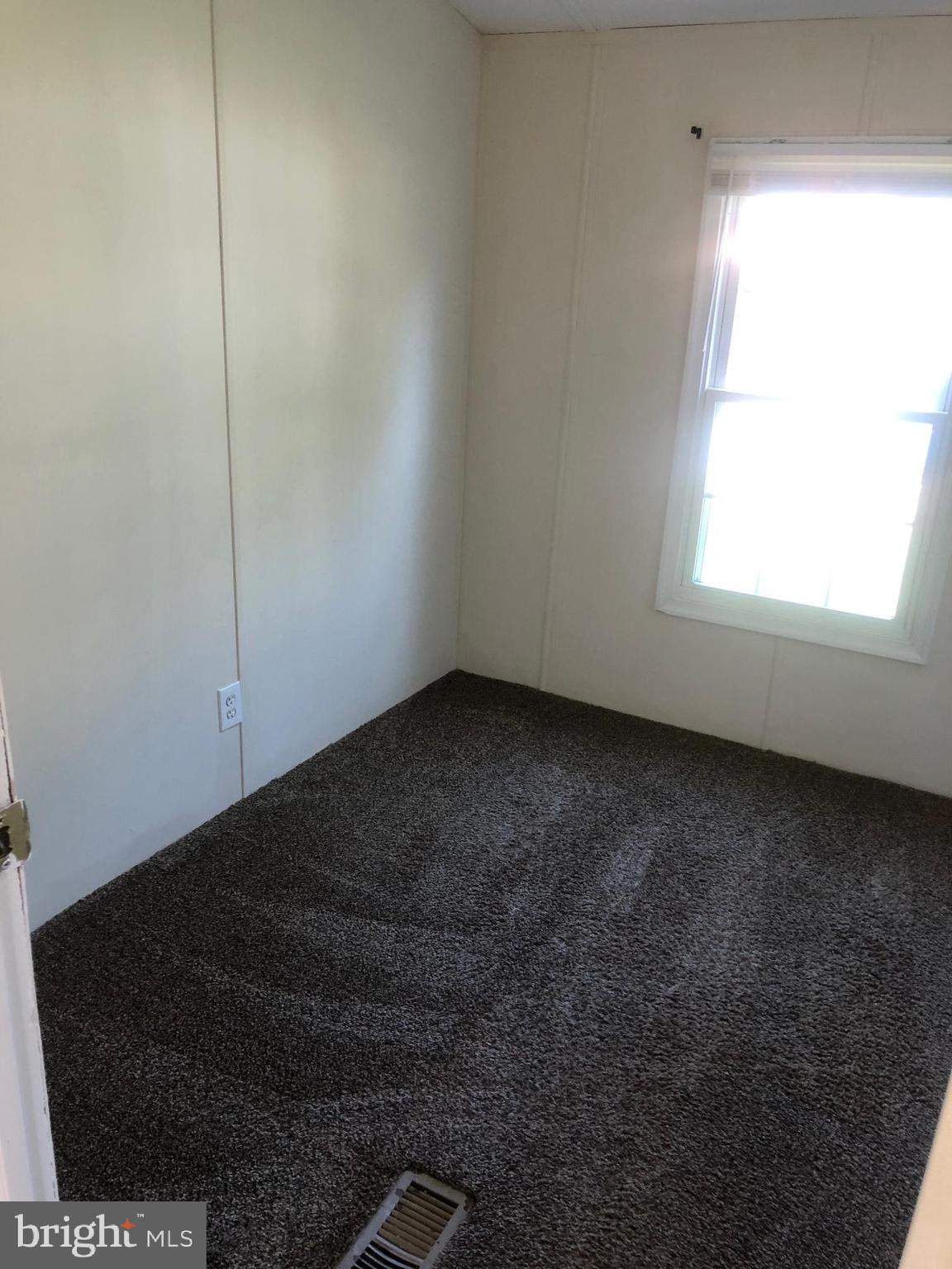 HIGHLAND MANOR - Residential