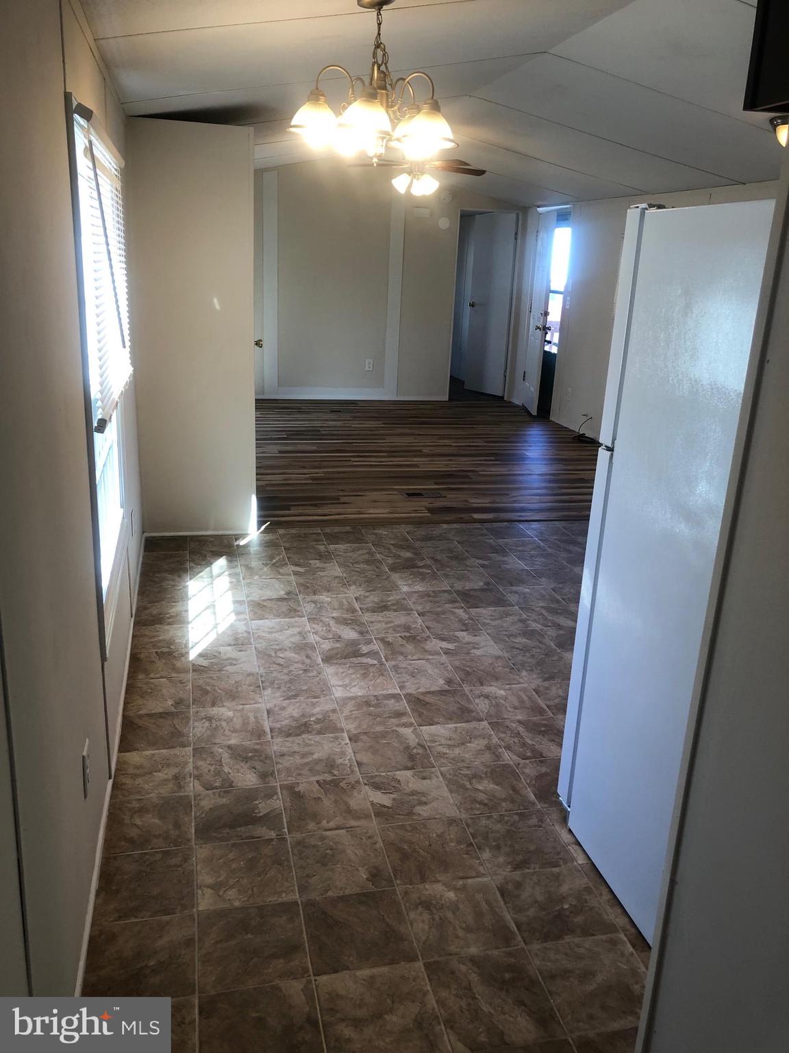 HIGHLAND MANOR - Residential