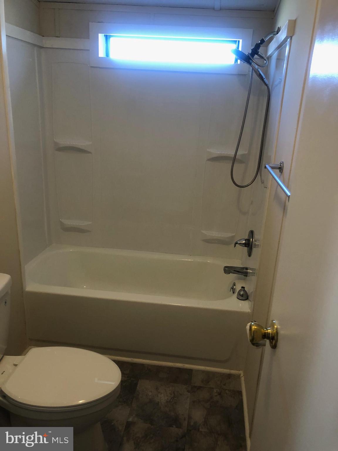 HIGHLAND MANOR - Residential