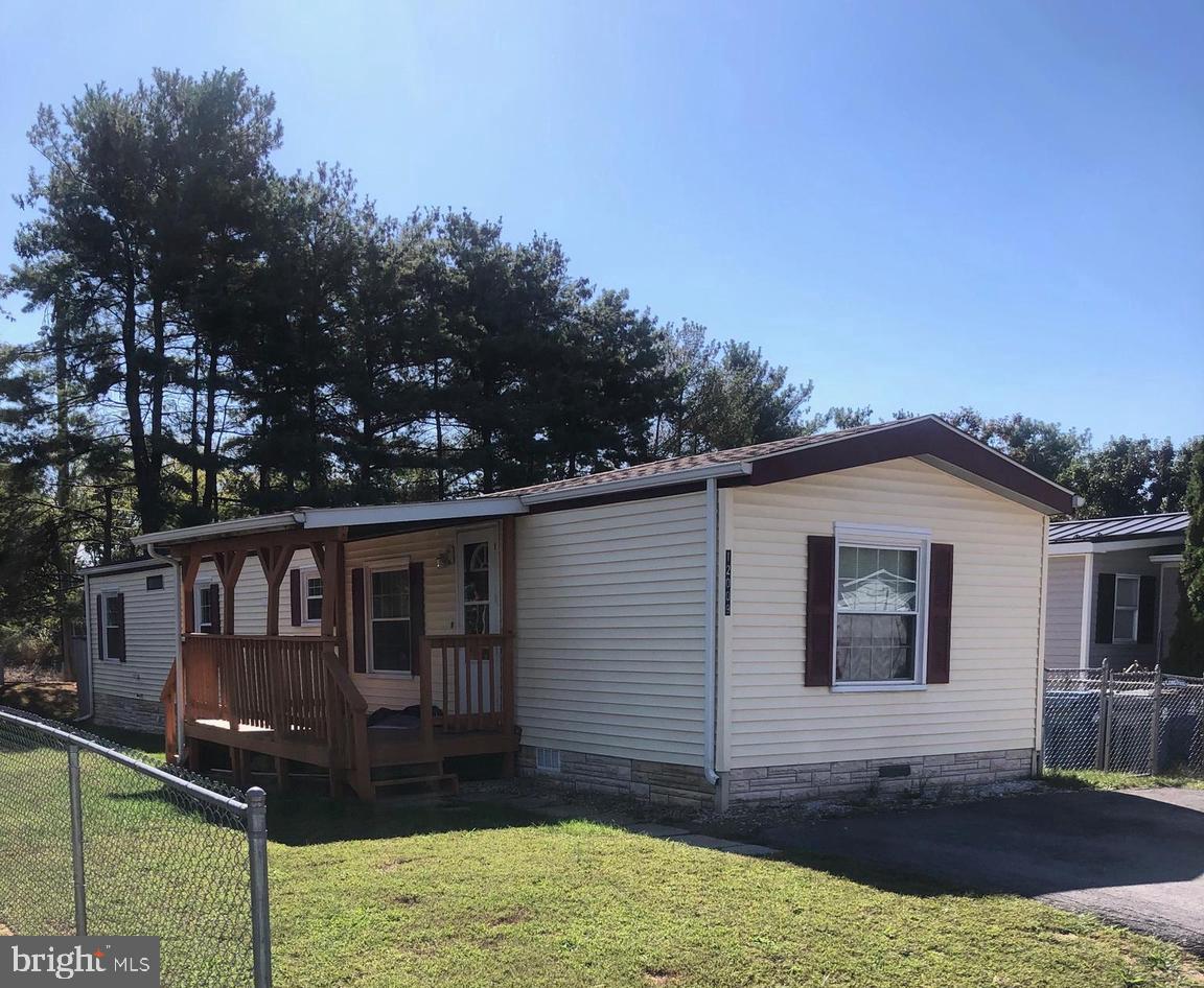 HIGHLAND MANOR - Residential