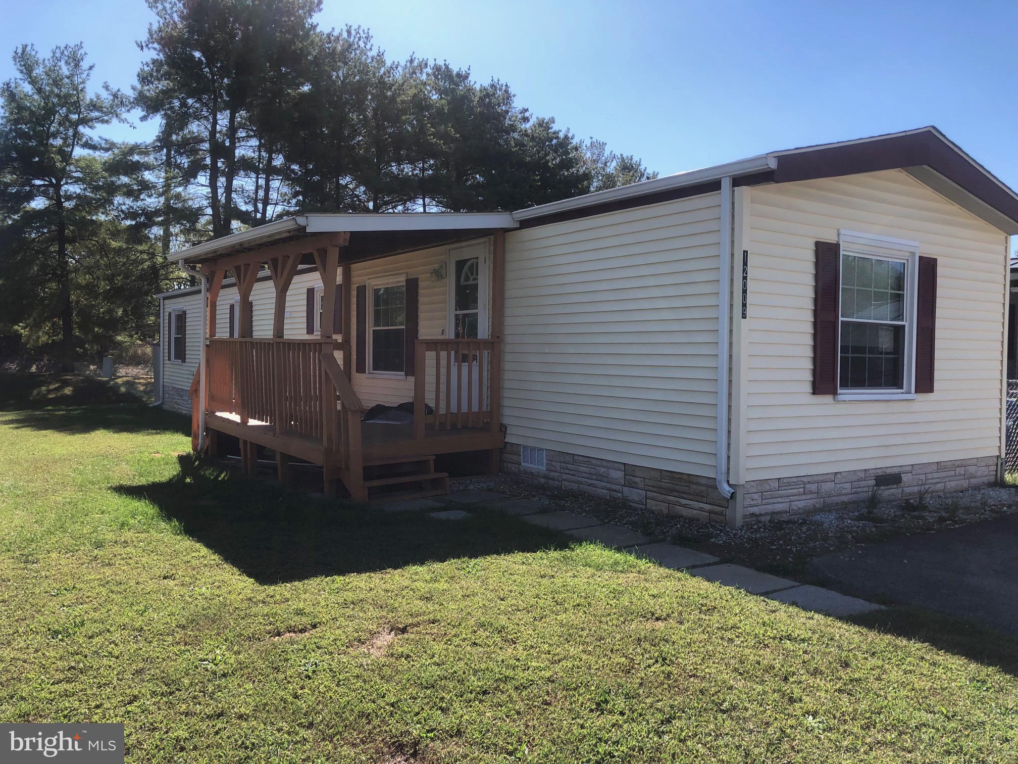 HIGHLAND MANOR - Residential